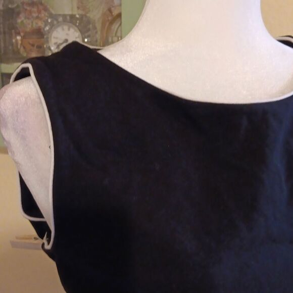 Talbots Ponte Black and White Dress. Dark Academia, Professional,  Normcore - Picture 2 of 9